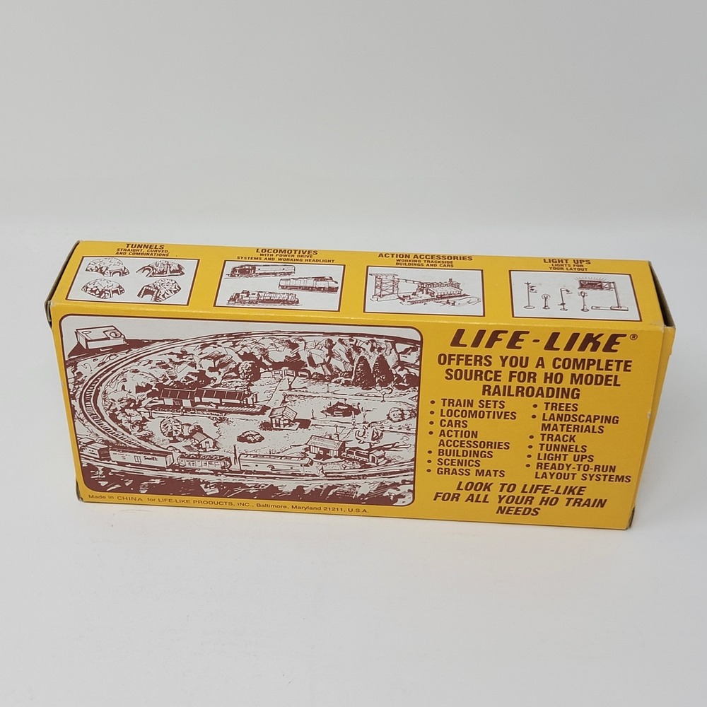 Life Like HO Scale Train Armour's Star Ham Bacon Refrigerator Car 8505 Unopened - Picture 9 of 10